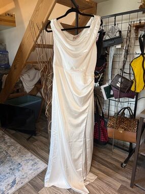 show me your mumu silver sage bridesmaid dress Kendall Maxi Dress ~ Silver Sage Crisp by Show Me Your Mumu